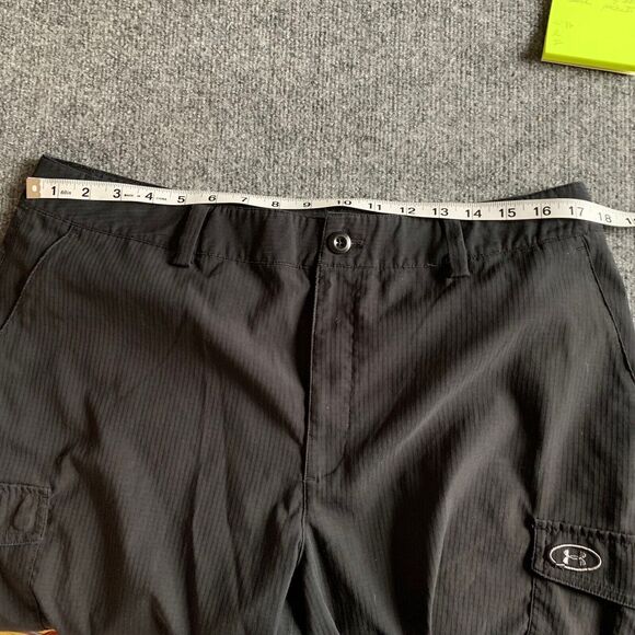 Under Armour Black Golf Shorts Men 34 Multi Snap Pockets Polyester - Picture 13 of 14